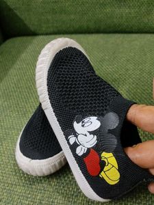 Cute Black Slip-on Shoes