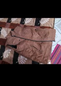 Stylish half jacket for men size medium like new c