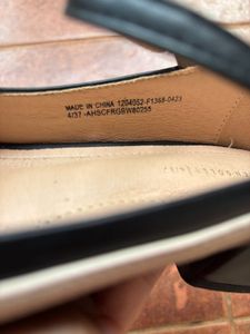 Allen Solly women black &amp; peach block pumps