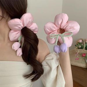 Daisy Puff Tulip Scrunchies