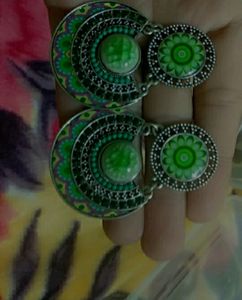 Beautiful And Stylish Earrings For Women