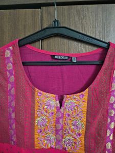 A Line Layered Kurti