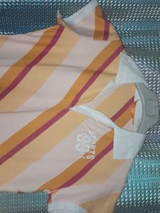 Slant Stripe Collared Shirt With Small Slits