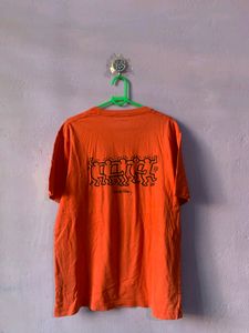 Uniqlo Tshirt