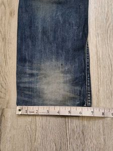 Ma573 Levi&#39;s Jeans Waist 32