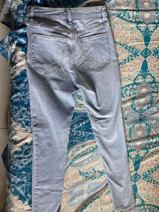 H&amp;M Light Wash Denim Jeans