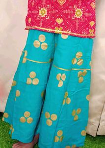 Suit And Sarara Set.. ♥