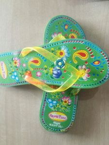 Ladies And Girls Chappal