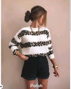 New with tag Pinterest Stylish Animal Print Sweate