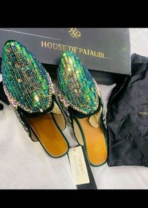 Embellished Women Flats🤍🌹