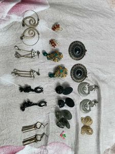 Set Of 12 Earings