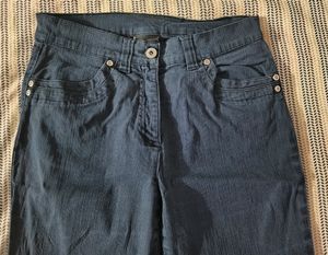 Women&#39;s Denim Jeans
