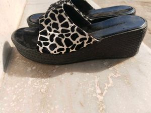 Black Velvet Leopard Print Wedges For Women