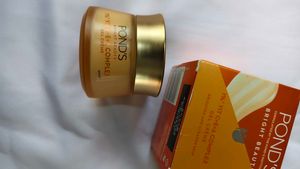 Pond's Bright Beauty Gel Creme