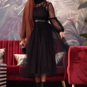 Lace Dress Without belt