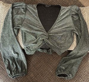 Stylish Crop Top Shimmer Pattern