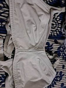 4 Bras Combo