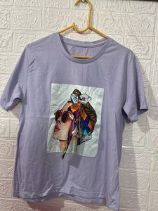 Stylish Lavender Graphic Tee!