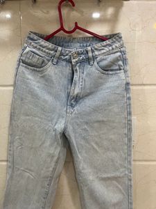 Urbanic Faded Straight Fit Jeans