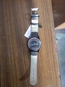 Stylish Green Face Watch