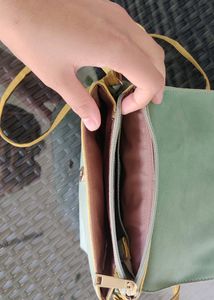 Baggit Sling Bag