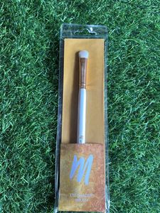 Myglamm Eyeshader Brush