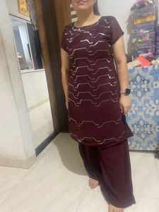 🚨Beautiful Burgundy Coloured Pallazo Kurta Set🚨