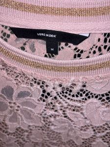 Vero Moda Floral Lace Top