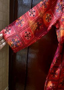 Red Kurti Set