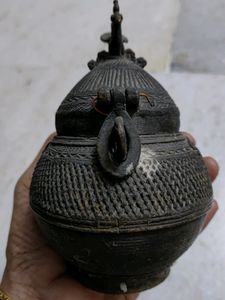 Dhokra Tribalcraft,moneypot...veryvery Old