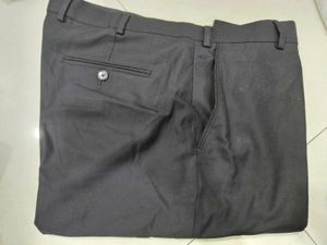 Orignal Park Avenue Vanheusen Trousers(Pack Of 6)