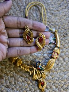 Golden Jewellery Set