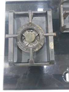 Gas