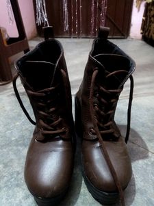 Brown Boots these are used