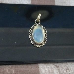 Vintage Aquamarine Pendant