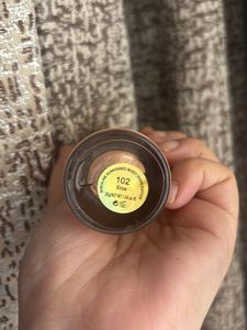 SheGlam Body face highlighter