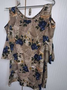 Floral Print Cold Shoulder Top