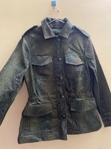 Full Sleeve Women Fashion Show Jacket