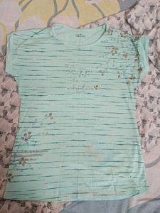 Casual t-shirt
