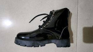 Party High El Paso Shiny Boots