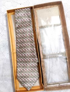 Vintage Patterned Silk Tie, Brand New ⭐