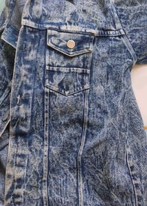(URGENT)LIGHTLY USED DENIM JACKET FOR MEN.
