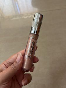 Essence Extreme Shine Lip Gloss