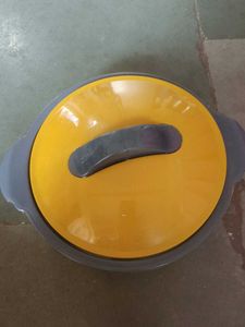Yellow Insulated Food Server