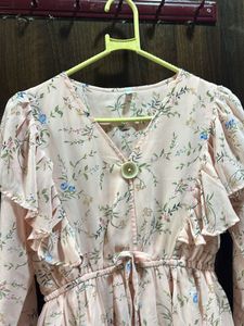 Elegant Floral Print Peplum Top - Large 🌸
