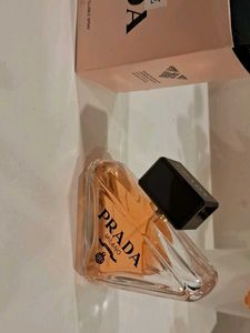Prada Paradoxe Perfume