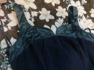 Elegant Dark Velvet Bodice Formal Dress