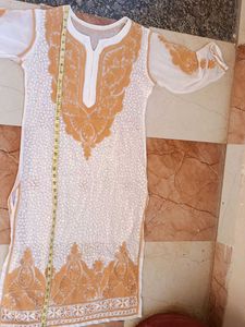 Beautiful White Colour Chicken Kari Kurta