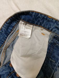 Category : H&amp;M FashionWomen&#39;s Half Pant
