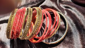 Combo Pack Red And Golden Metal Bangles